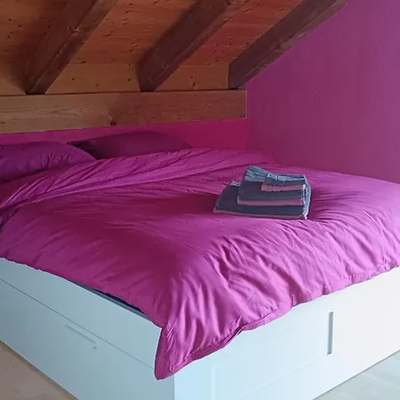 3-zimmer Im 2 Og Mit Kochnische Und Separatem Bad Nahe Langenthal דירה *